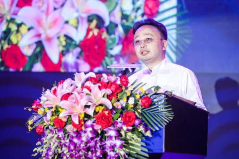新目标 新辉煌丨巅峰国际2019年会盛典完美落幕！